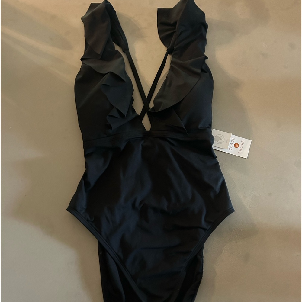 Shade & Shore One Piece Bikini